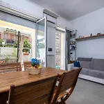 Апартаменты Sturla32 Garden - Gaslini Генуя