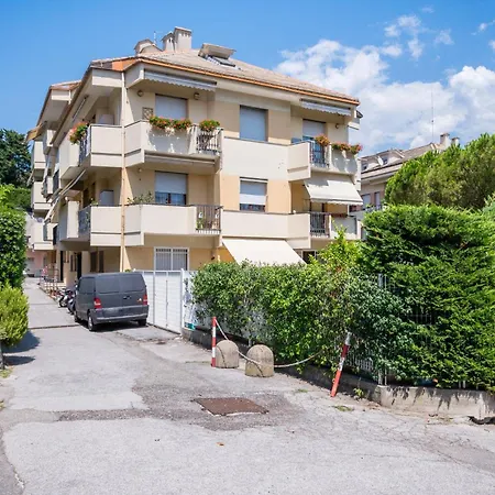 Sturla32 Garden - Gaslini Apartment Genoa