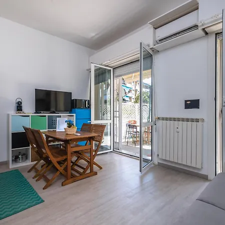 Apartment Sturla32 Garden - Gaslini Genoa