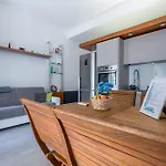 Sturla32 Garden - Gaslini Appartement *
